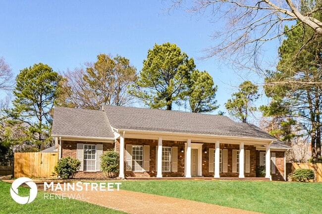 Photo - 2947 Pangbourne Cove