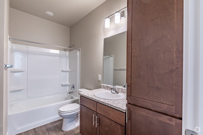 3BR, 2BA - 1,103 SF3BR, 2BA - 1,103 SF