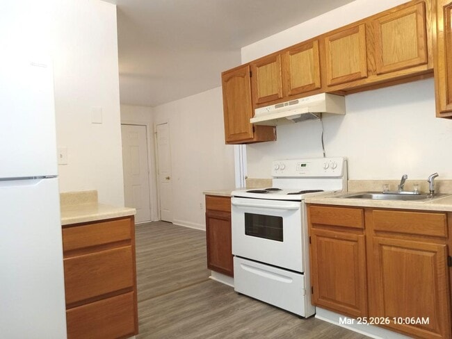 Photo - 238 Hollingsworth Manor