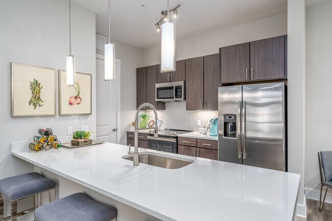 Building Photo - Lantower Weston Corners Rental