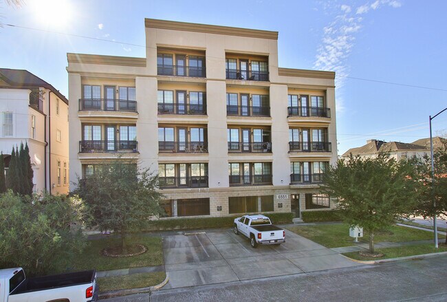 Memorial Park Mid-Rise