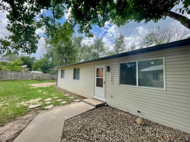 Photo - 1337 Cherry St Townhome