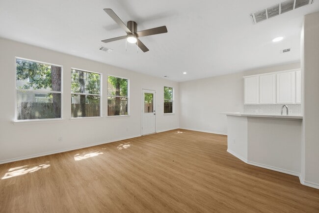 Photo - 17602 Bering Bridge Ln