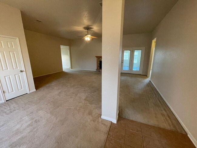Photo - 4-Bedroom House for Rent in Killeen