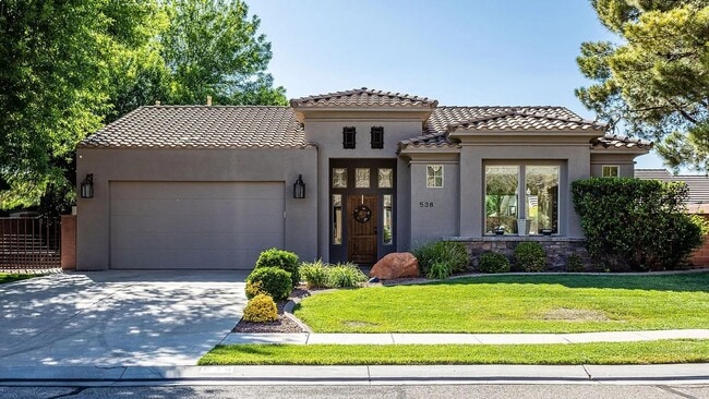 Building Photo - 3 bed 2 bath home!