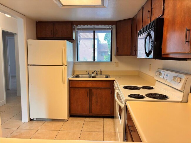 Photo - 651 Trinidad Ct Unit S