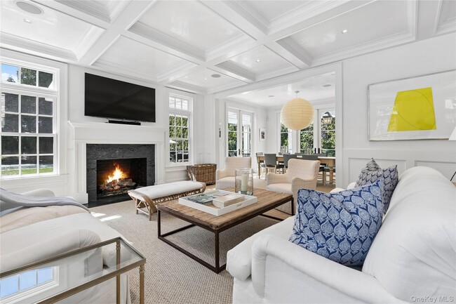 Photo - 60 Old Town Crossing