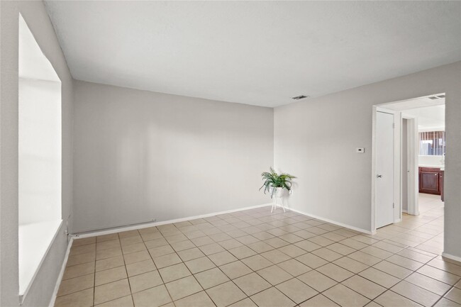 Photo - 12873 High Star Dr