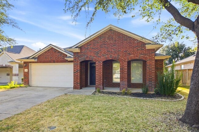 Photo - 744 Bent Wood Pl