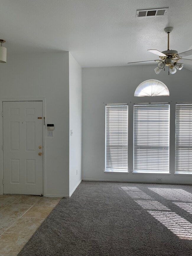 Photo - 4838 Orchard Ridge Dr