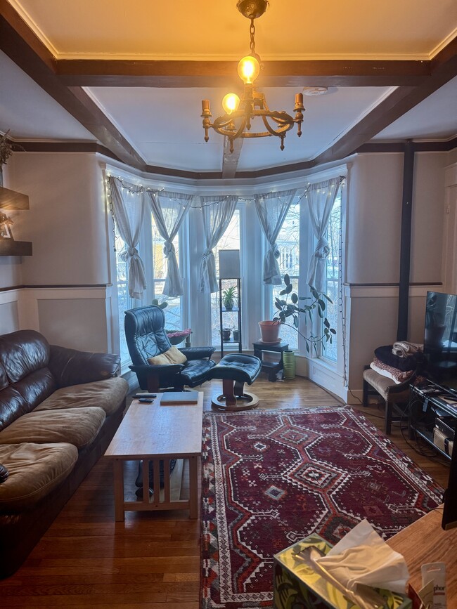 Photo - 51 N Main St