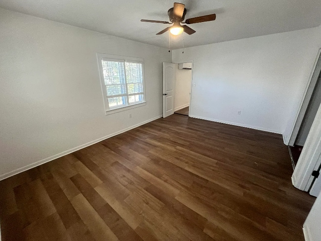 Photo - 3919 NW 12th Dr