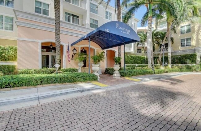 Photo - 802 W Windward Way Unit 216