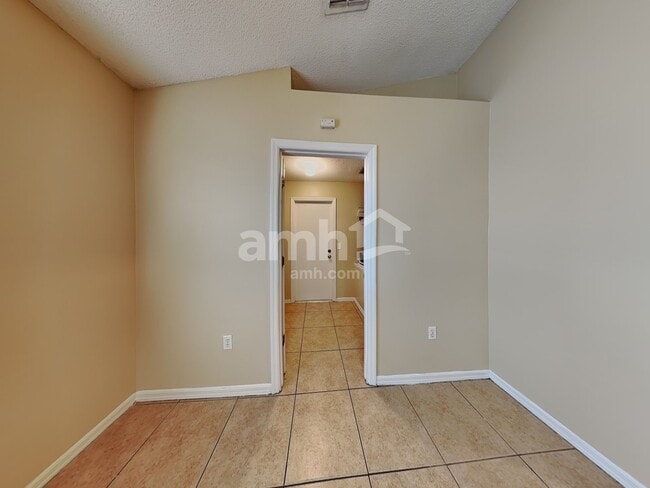 Photo - 1644 Stefan Cole Ln