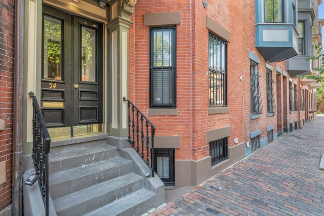 Photo - 54 Appleton St Unidad 2