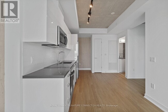 Photo - 284 King St E Unité 1902