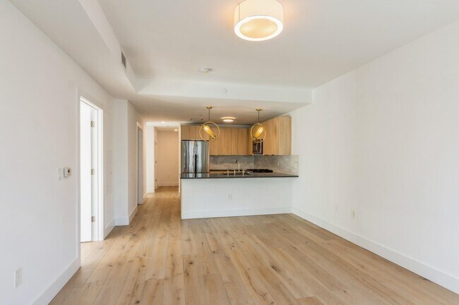Photo - 348 Baldwin Ave Unit 209