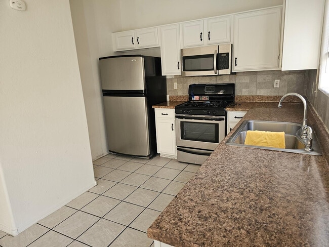 Photo - 1026 W Libra Dr