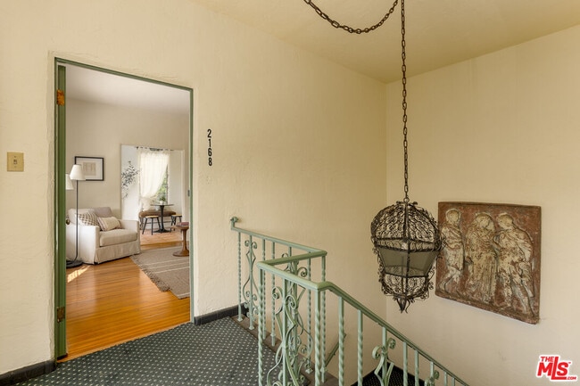 Photo - 2166 Beachwood Terrace Unidad 2168
