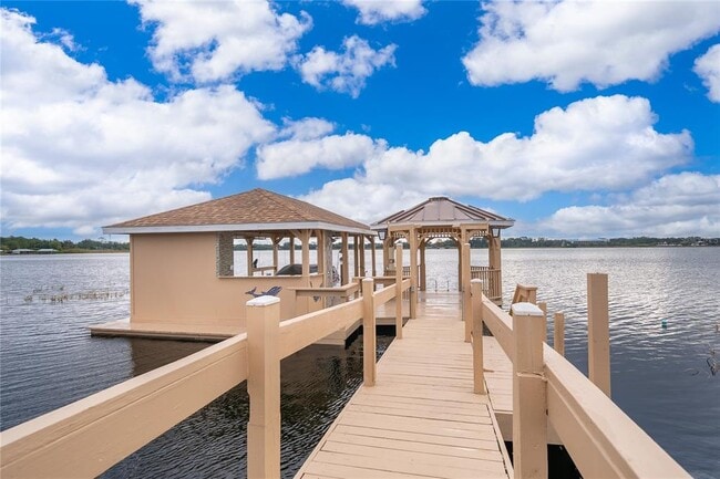 Photo - 1649 Lake Villa Dr