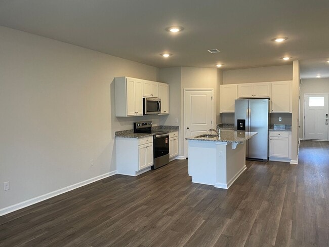 Photo - 3600 Whaley Wy