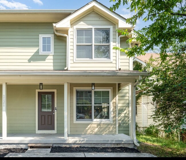Building Photo - East Nashville! Rental