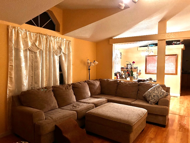 Photo - 545 Montego Dr SE