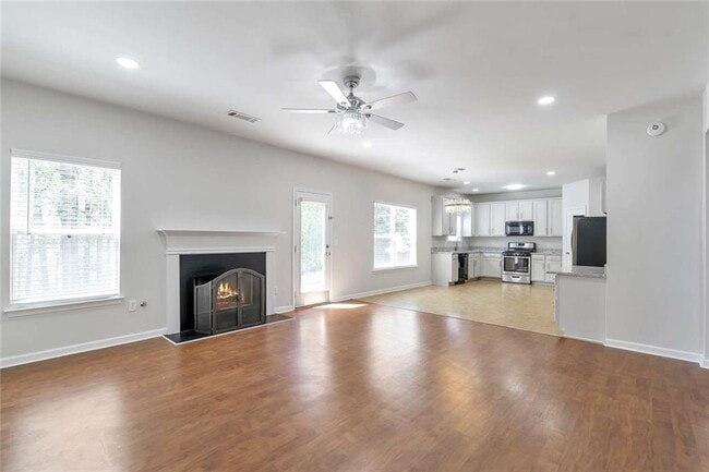 Photo - 1040 Rockbass Rd