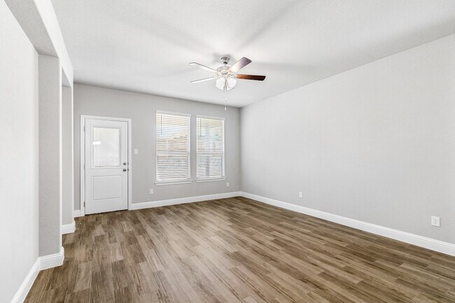 Photo - 11521 Adare Dr