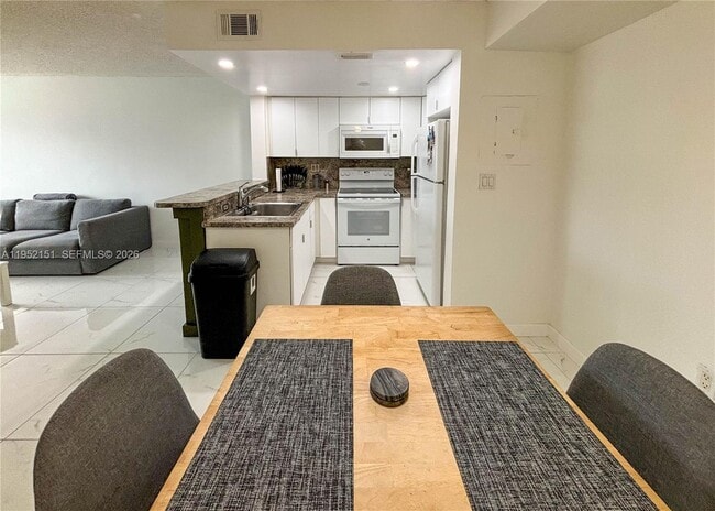 Photo - 650 NW 86th Pl Unit 3-209