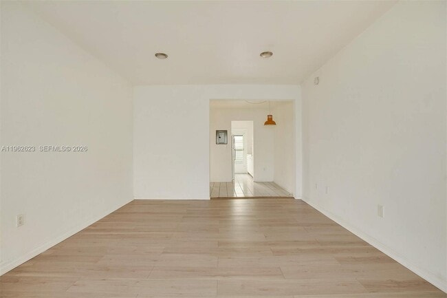 Photo - 835 Meridian Ave Unit 3