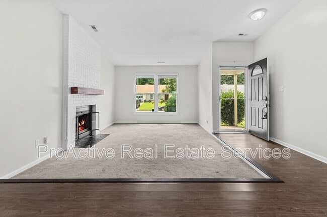 Photo - 3409 Woodbaugh Dr