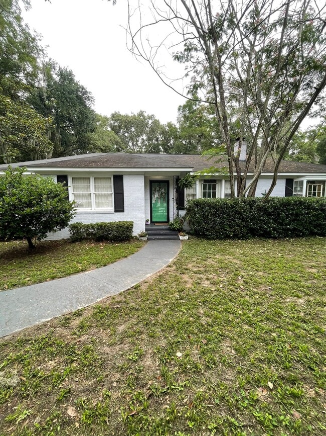 Photo - 24 Pine Dr