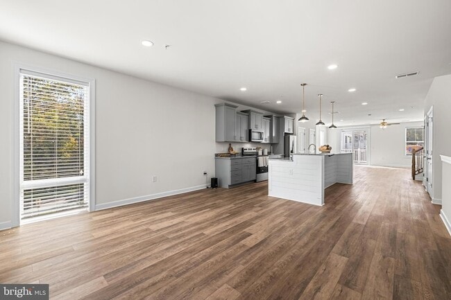 Photo - 900 Gilbert Rd Unit 3641B