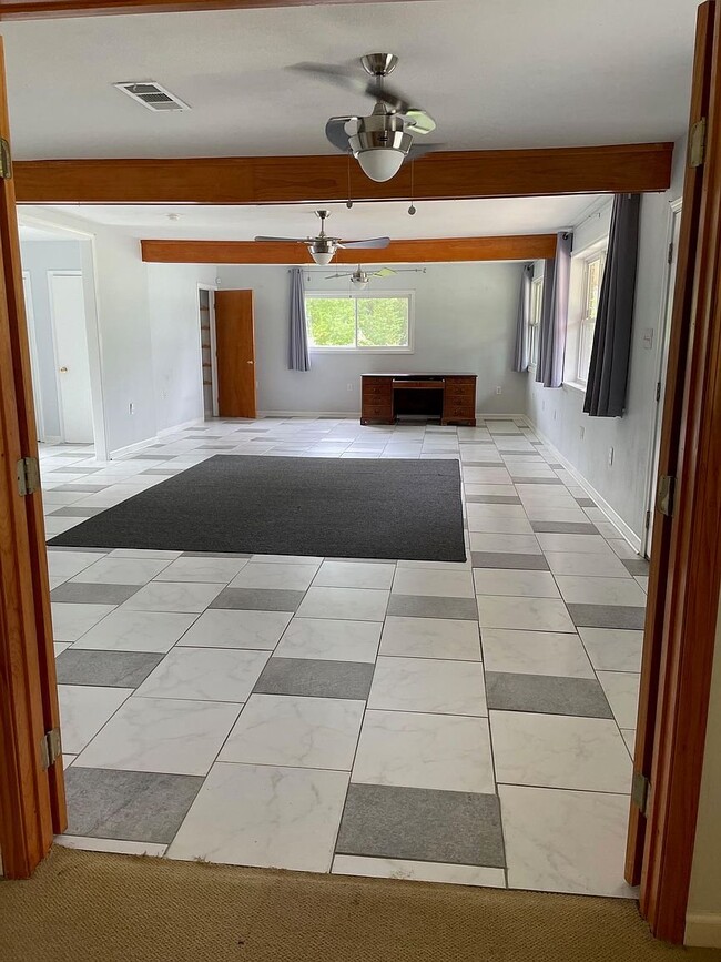 Photo - 12601 Patterson Rd