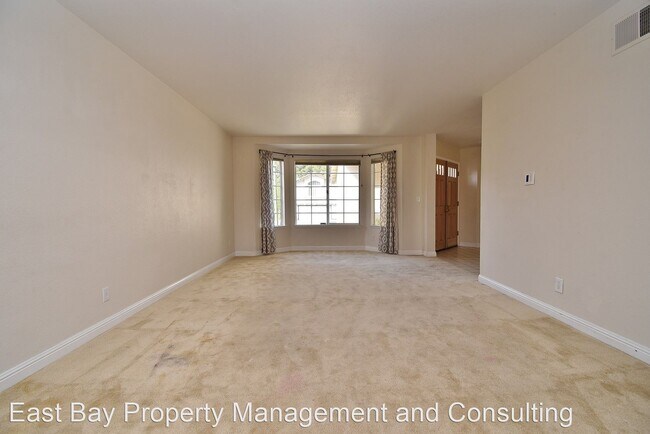 Photo - 3 br, 3 bath House - 6485 Ridgewood Drive