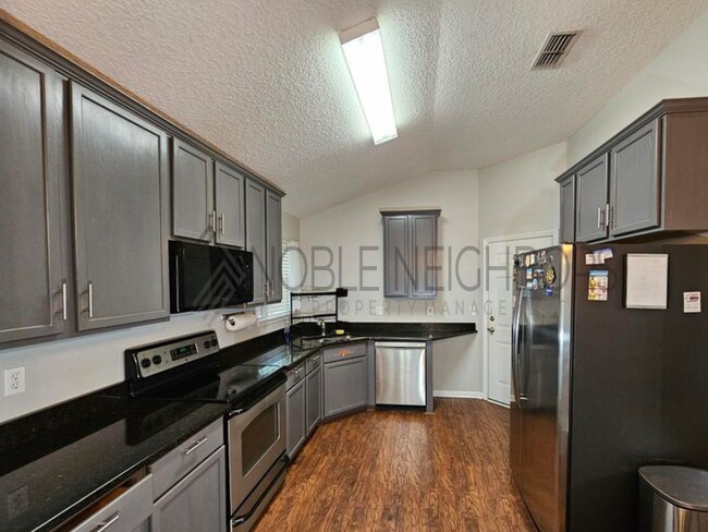 Photo - 2573 Cold Creek Blvd