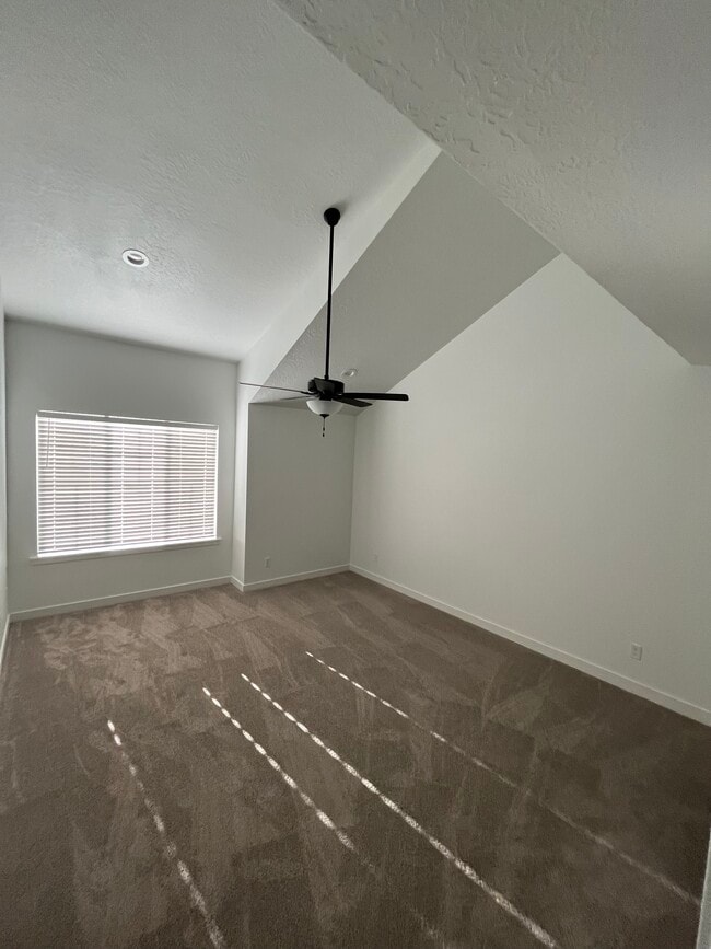 Photo - 520 S Orchard Dr