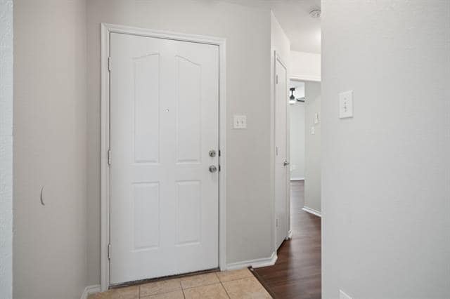 Photo - 3053 Hopewell Ln