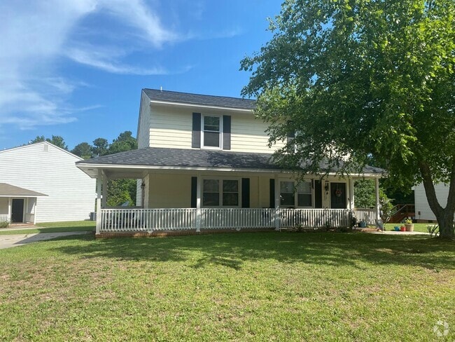 Building Photo - Two Bedroom Duplex located in Downtown Nor... Rental