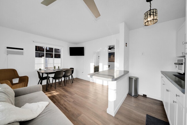 Photo - 2307 N Ocean Blvd Unit 2