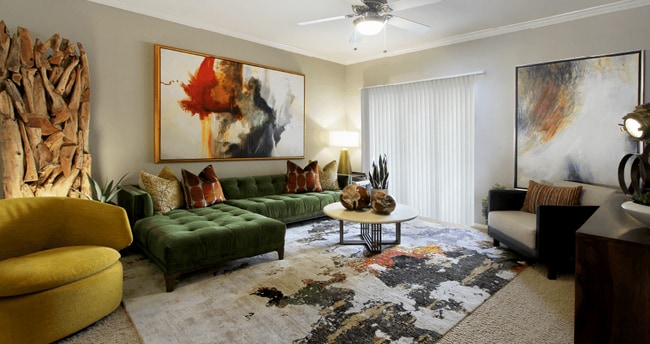 Kensington Square Apartments