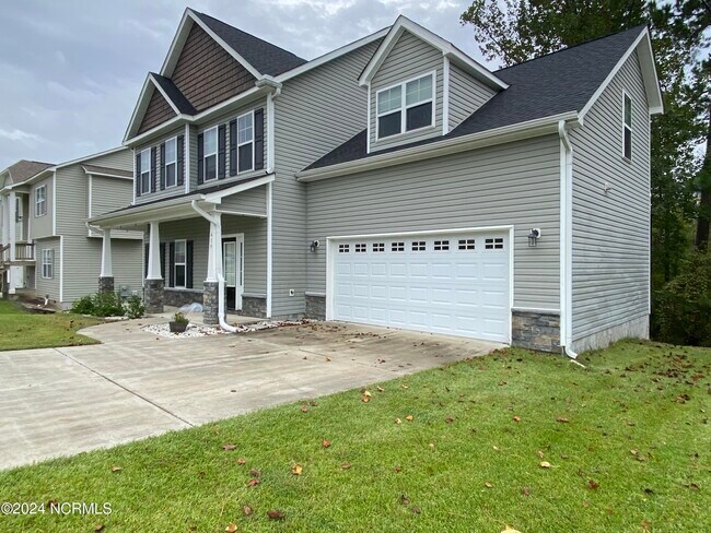 Photo - 419 Jasmine Ln