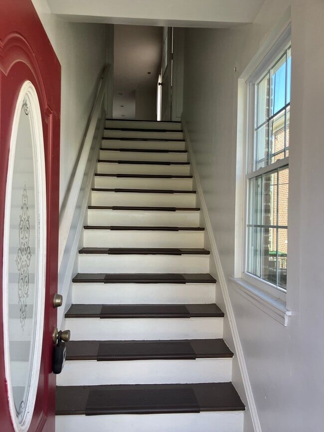 Photo - Three Bedroom Condo - Centrally Located Su... Unidad 215 N Broad Street