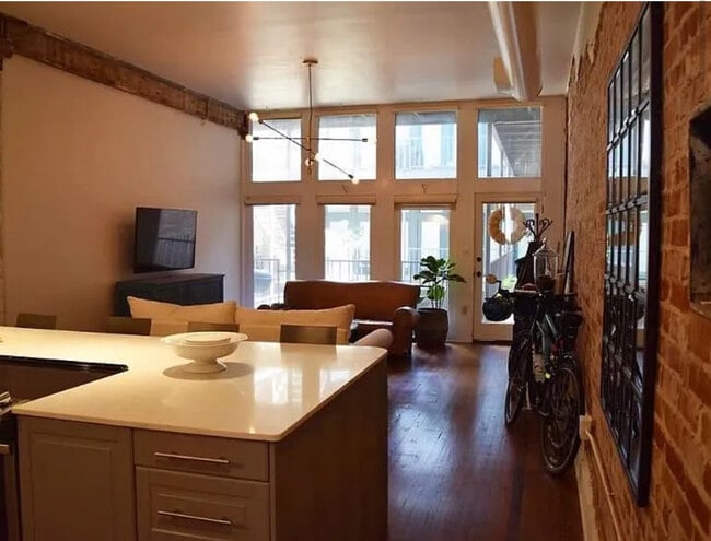 Photo - 71 Union Ave Unidad 202 Rental