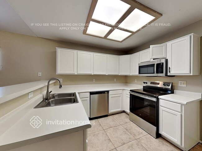 Photo - 11234 N 81st Ave