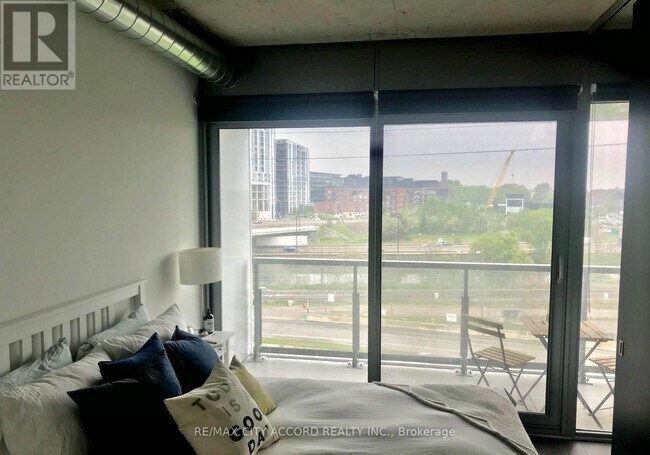 Photo - 170 Bayview Ave Unit 507