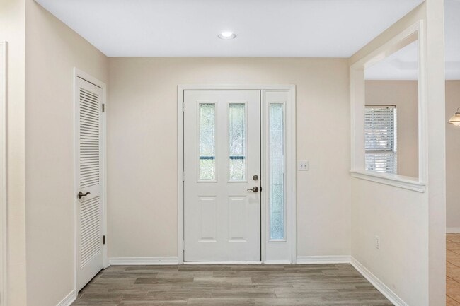 Photo - Updated 3BR in Bluewater Bay!!