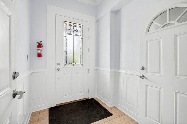 Photo - 521 Jefferson Ave