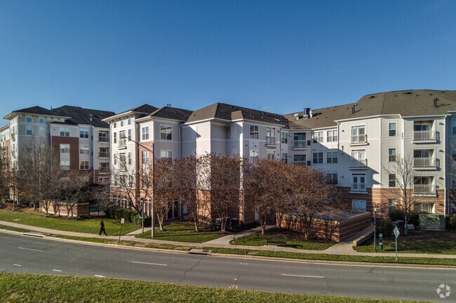 Photo - Marquis At Vienna Station